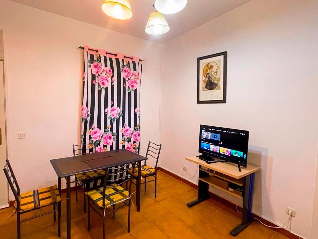 Don Quijote Apartaments Tph Madrid Buitenkant foto